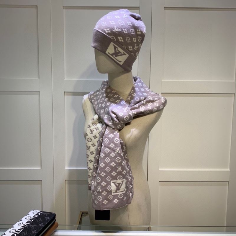 Louis Vuitton Caps Scarfs